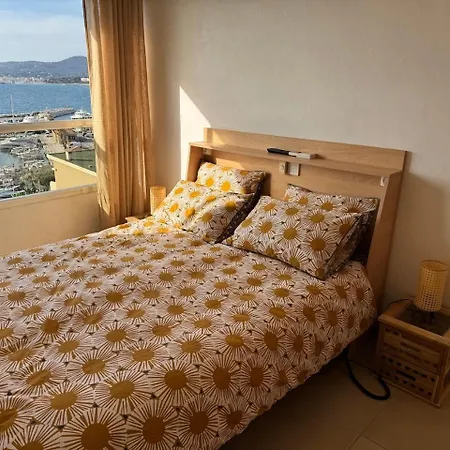 Apartamento Tres Bel T3 Dernier Etage Vue Le Lavandou